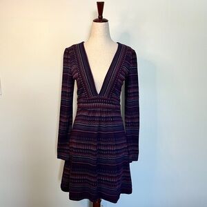 Amanda Uprichard Deep V-Neck Knit Patterned Mini Dress Long Sleeve